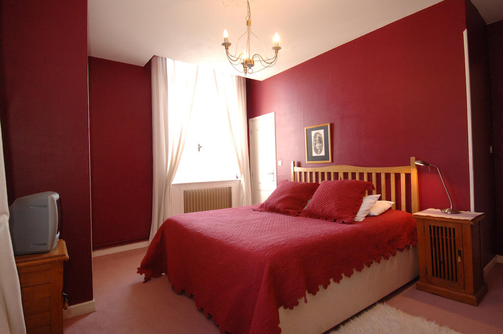 Chateau Du Puits Es Pratx Ginestas Room photo